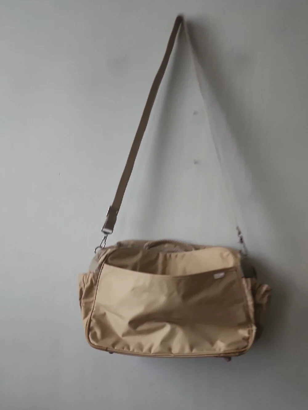 Neutral Beige Men's Crossbody Messenger Bag with Multiple Pockets